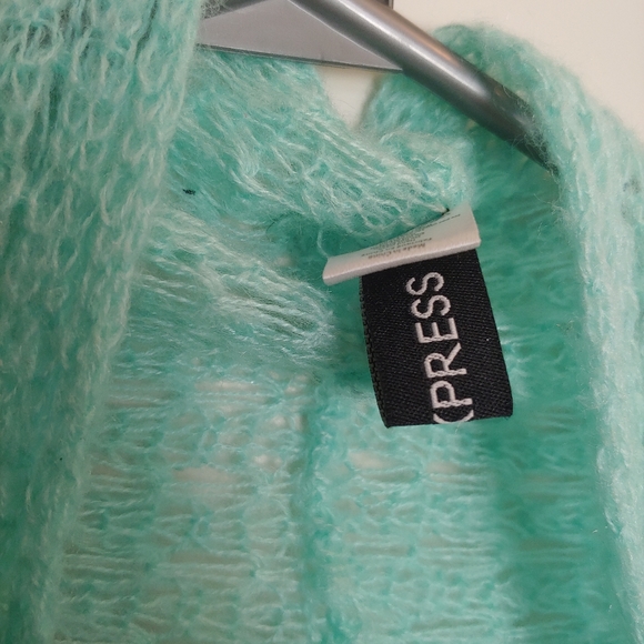 Mint Infinity Scarf ✨ free with purchase - Picture 3 of 4